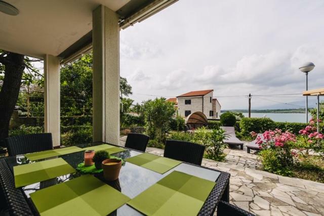 Villa Sarah Klimno Extérieur photo